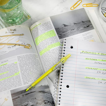 Zebra Pen Z-Grip Retractable Highlighter, Yellow, Chisel Tip, 12-Pack | Metal Clip, Ideal for School, Office and Teacher Supplies, Note-Taking, Studying, and Planners, Transparent Barrel (71250)
